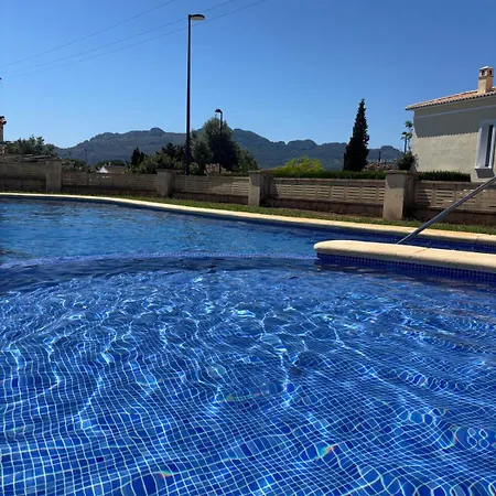En Con 3 Dobles Y Piscina A 150 Metros De La Playa Les Deveses Denia