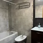 En Con 3 Dobles Y Piscina A 150 Metros De La Playa Les Deveses