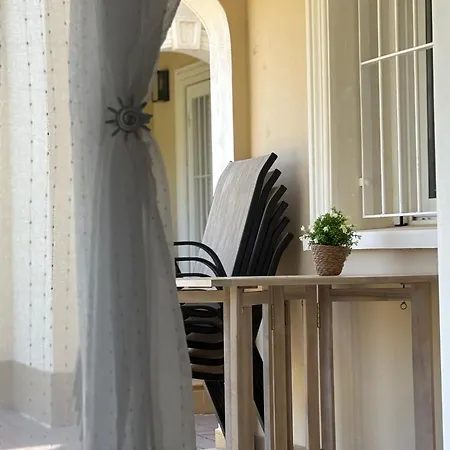Apartment En Con 3 Dobles Y Piscina A 150 Metros De La Playa Les Deveses *