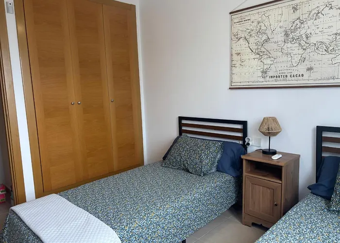 Apartment En Con 3 Dobles Y Piscina A 150 Metros De La Playa Les Deveses *